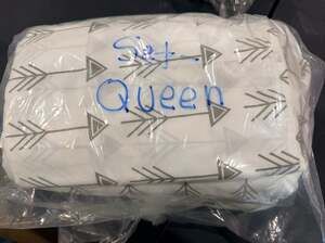 Queen Size Bed Sheets Set Arrow Print White and Gray